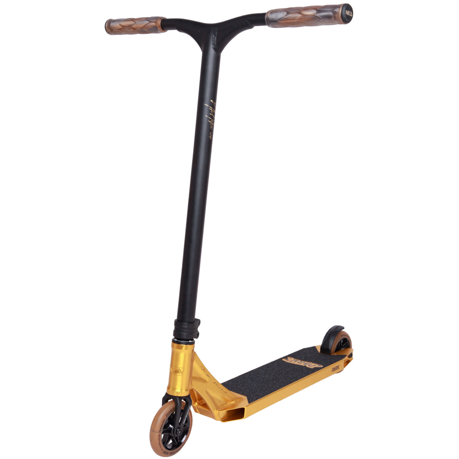https://cdn.kitenorge.no/media/catalog/product//n/k/nkd_park_scooter_gold_01_2960.jpg