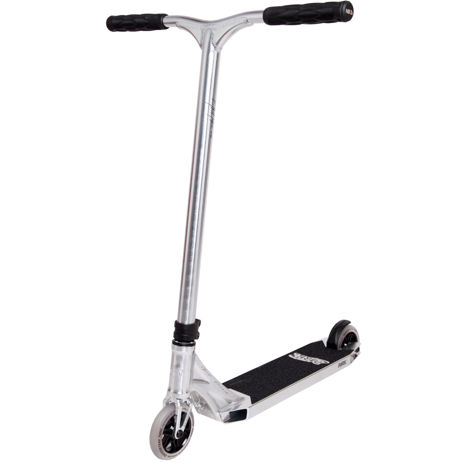 https://cdn.kitenorge.no/media/catalog/product//n/k/nkd_park_scooter_silver_01_dbe8.jpg
