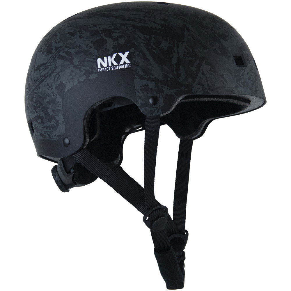 https://cdn.kitenorge.no/media/catalog/product//n/k/nkx_brain_saver_skate_helmet_black_camo_black_1_e03d.jpg