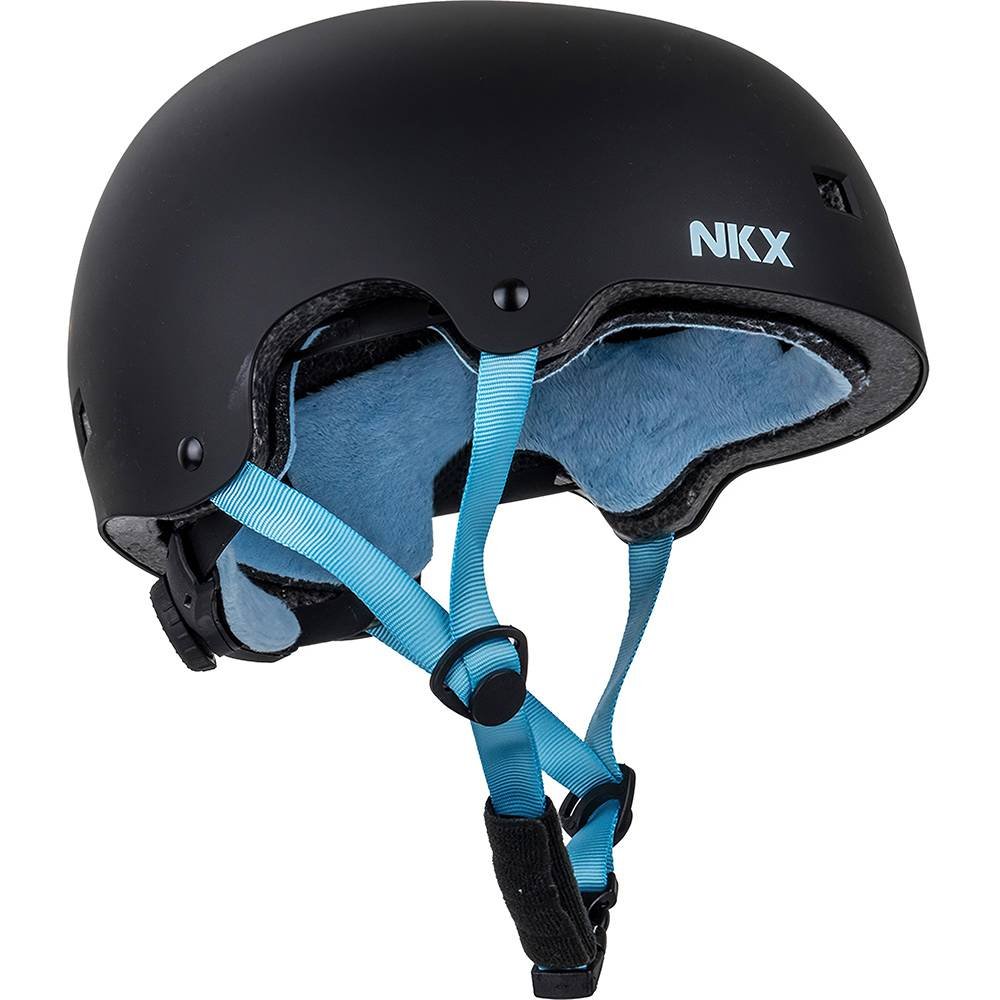 https://cdn.kitenorge.no/media/catalog/product//p/r/protection_helmet_skate_nkx_brainsaver_black_blue_01_c939.jpg