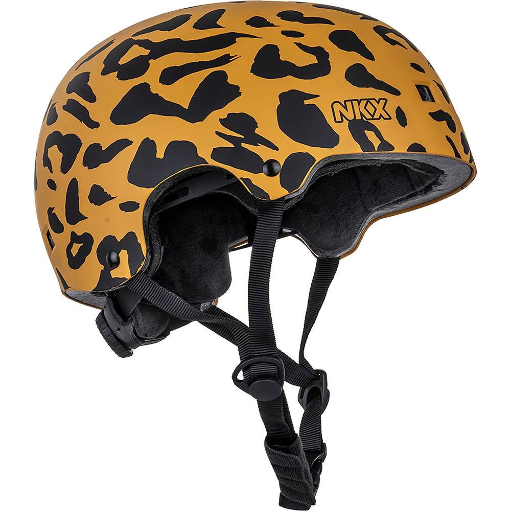 https://cdn.kitenorge.no/media/catalog/product//p/r/protection_helmet_skate_nkx_brainsaver_leopard_01_038c.jpg