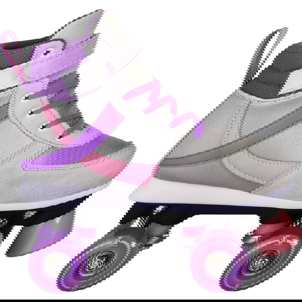 https://cdn.kitenorge.no/media/catalog/product//r/o/roller_skates_side_by_side_story_cooper_grey_purple_01_1068.jpg