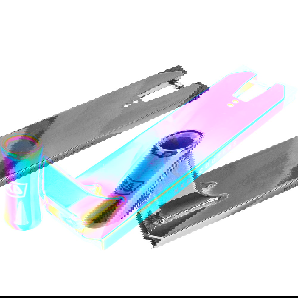 https://cdn.kitenorge.no/media/catalog/product//s/c/scooters_components_decks_nkd_diesel_neochrome_01_6800.jpg