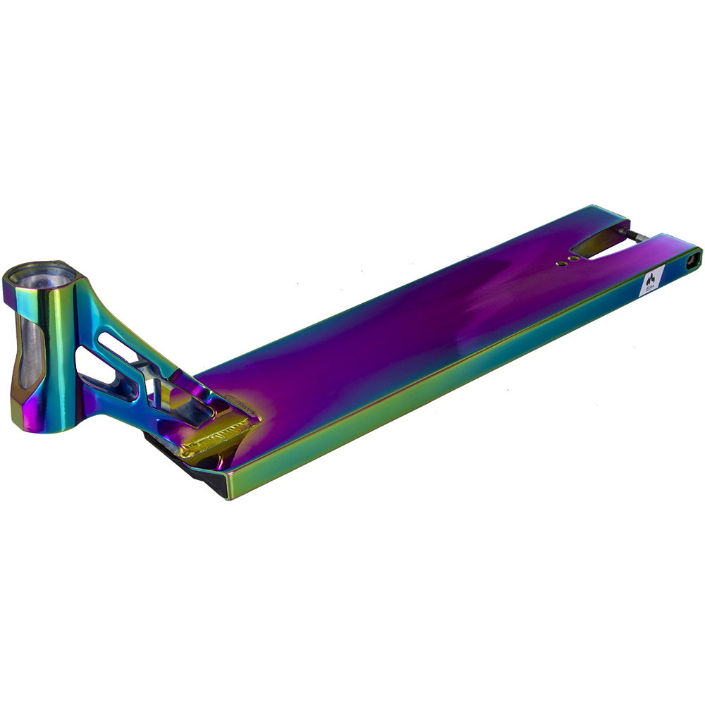 https://cdn.kitenorge.no/media/catalog/product//s/c/scooters_components_decks_nkd_nitro_v4_rainbow_01_627e.jpg