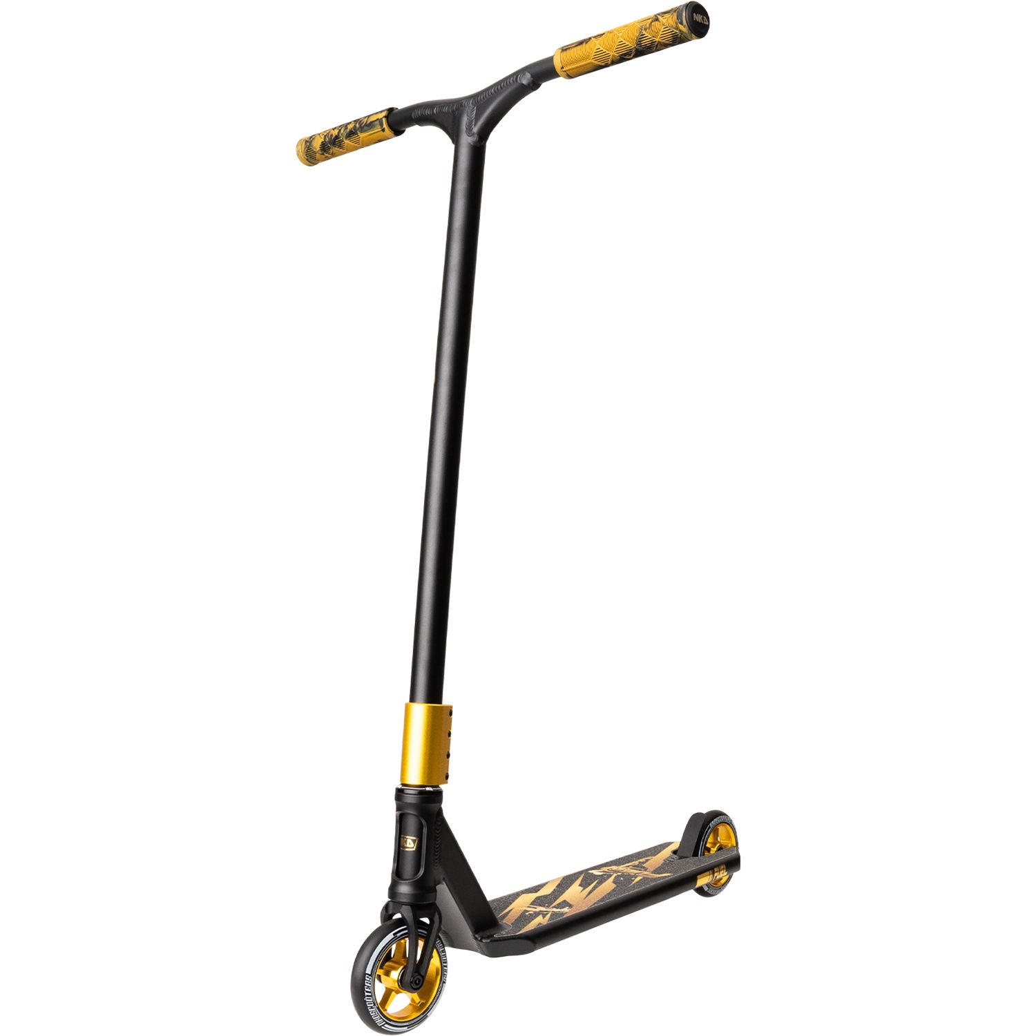 https://cdn.kitenorge.no/media/catalog/product//s/c/scooters_nkd_fuel_black_gold_01_52a9.jpeg