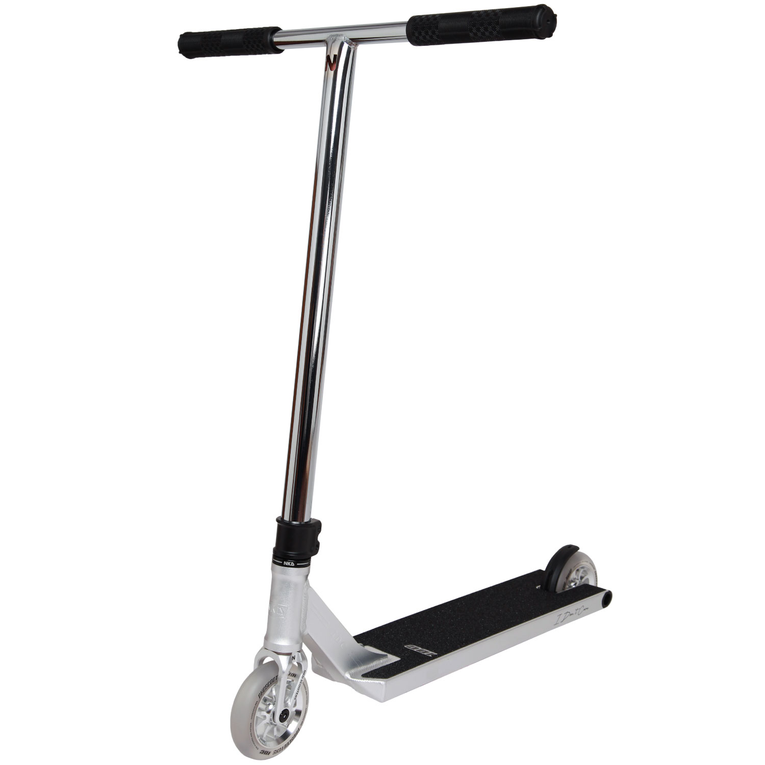 https://cdn.kitenorge.no/media/catalog/product//s/c/scooters_nkd_idc_silver_01_17e5.jpg