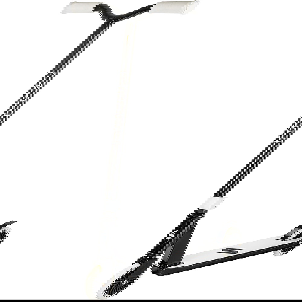 https://cdn.kitenorge.no/media/catalog/product//s/c/scooters_story_outlaw_black_white_01_ebea.jpg