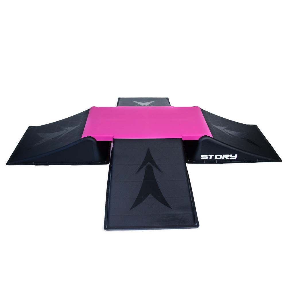 Story 4-Way Skate Rampe
