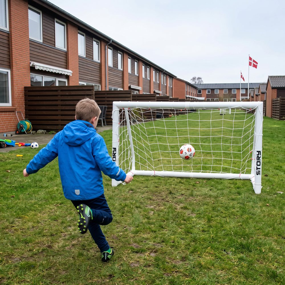 Story NetStrike Fotballmål