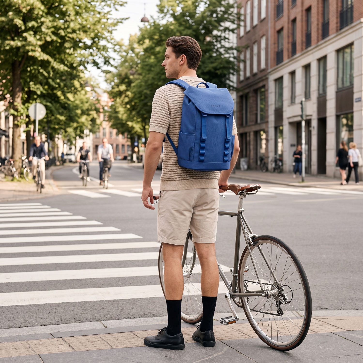 Annox Urban Roll 18L – Vannavstøtende Ryggsekk med Laptoprom og Flaskeholder