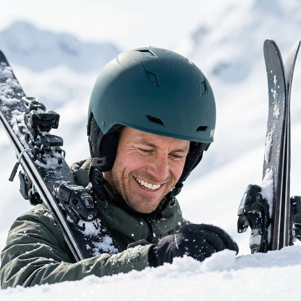 NKX Nomad Snøhjelm