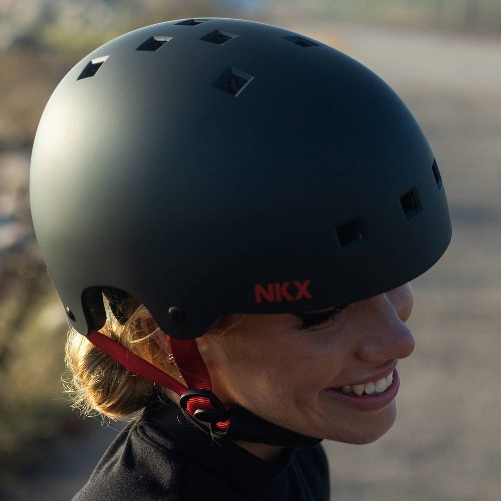 NKX Brain Saver Sertifisert Skatehjelm
