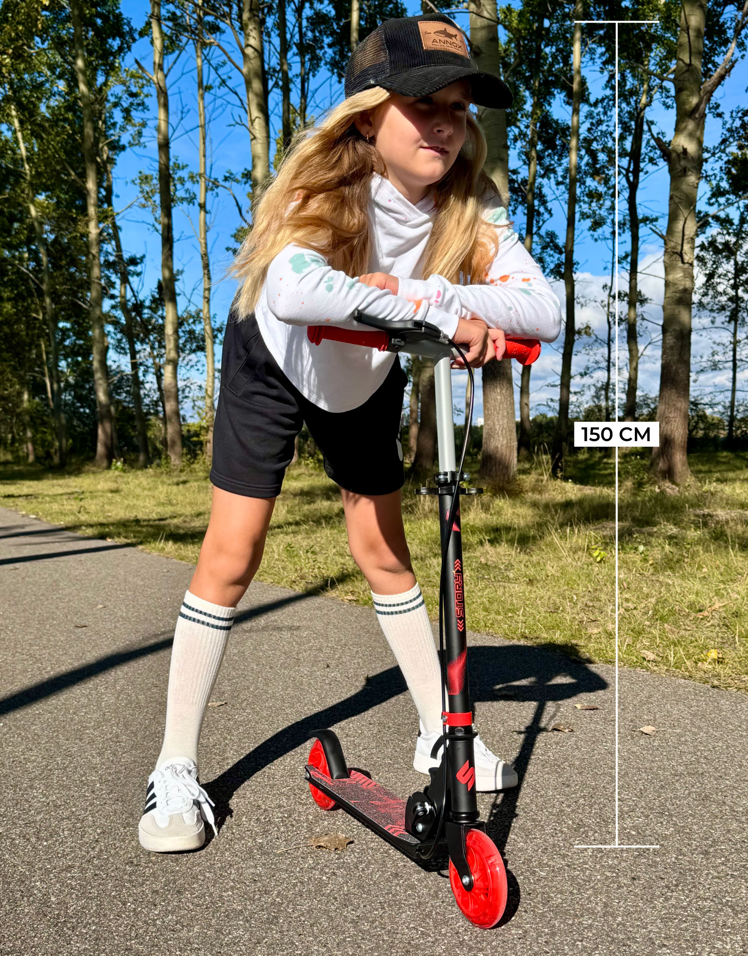 Story Play Barnescooter med håndbrems og LED-hjul